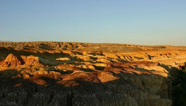 吉木萨尔县五彩湾火烧山