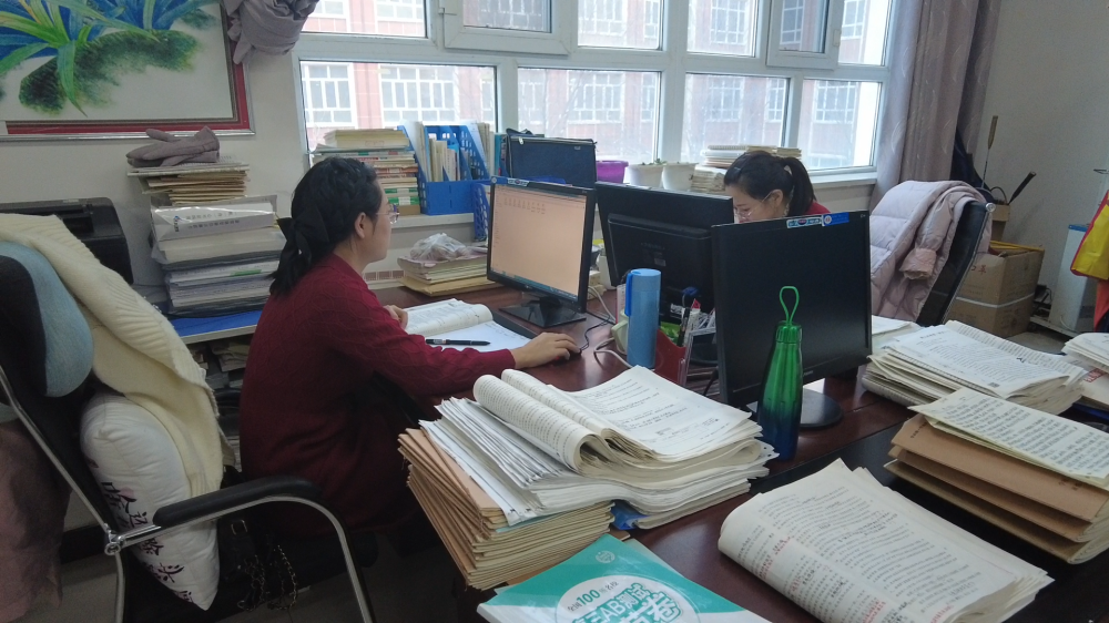 吉木萨尔县第一中学高三年级开学啦